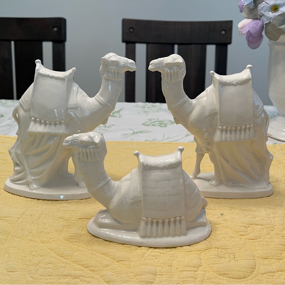 vintage christmas ornaments White Ceramic Bisque Figurines
